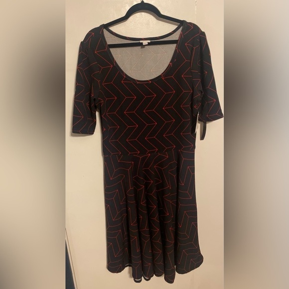 LuLaRoe Dresses & Skirts - LulaRoe Nicole Tiered Dress, 2XL